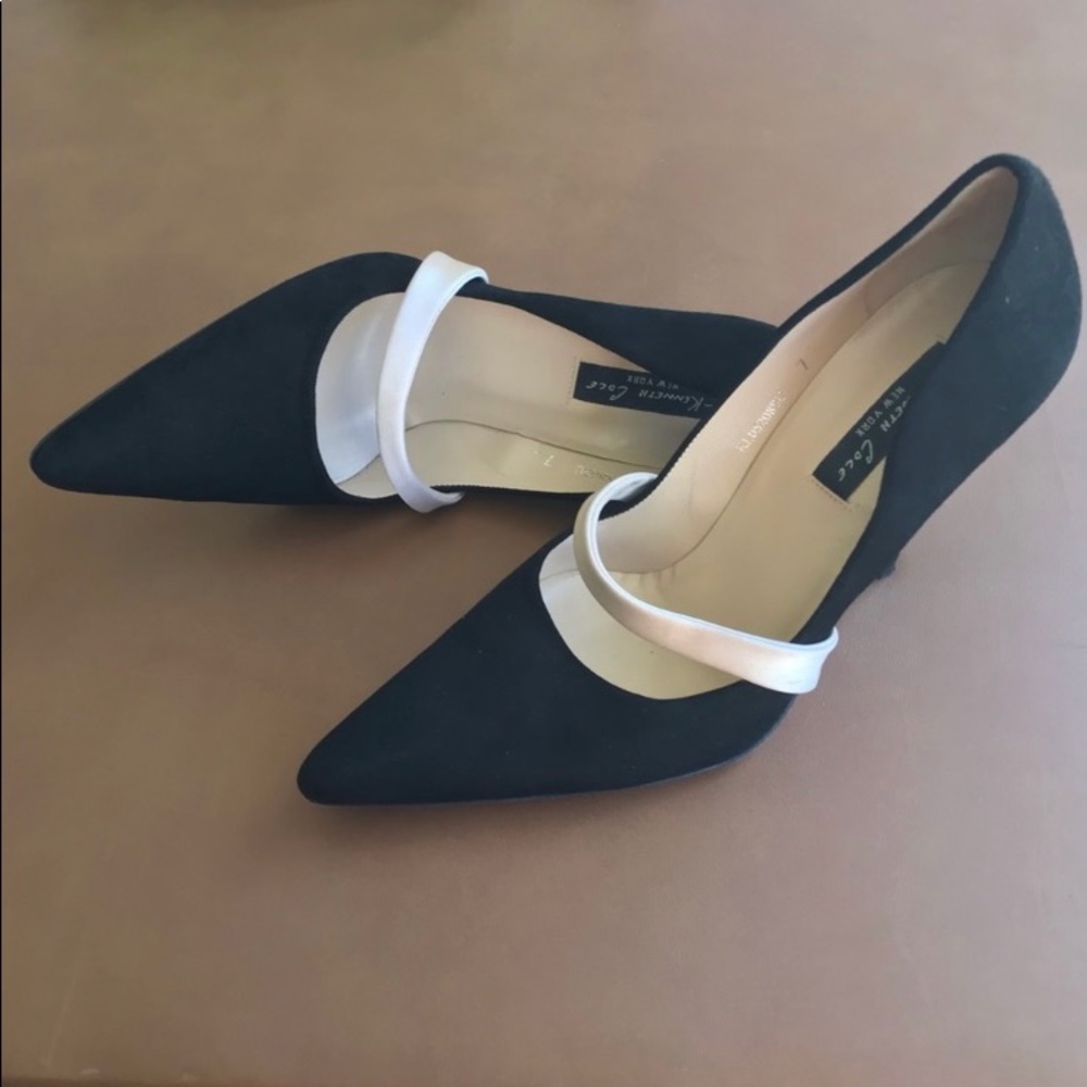 Kenneth Cole New York Black Heels Size 7 - Picture 2 of 7